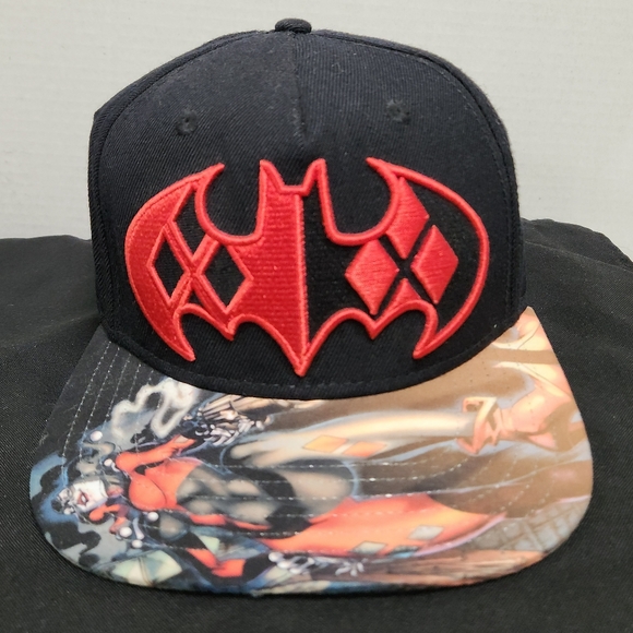 EUC Harley Quinn Batman Snapback - Picture 6 of 7